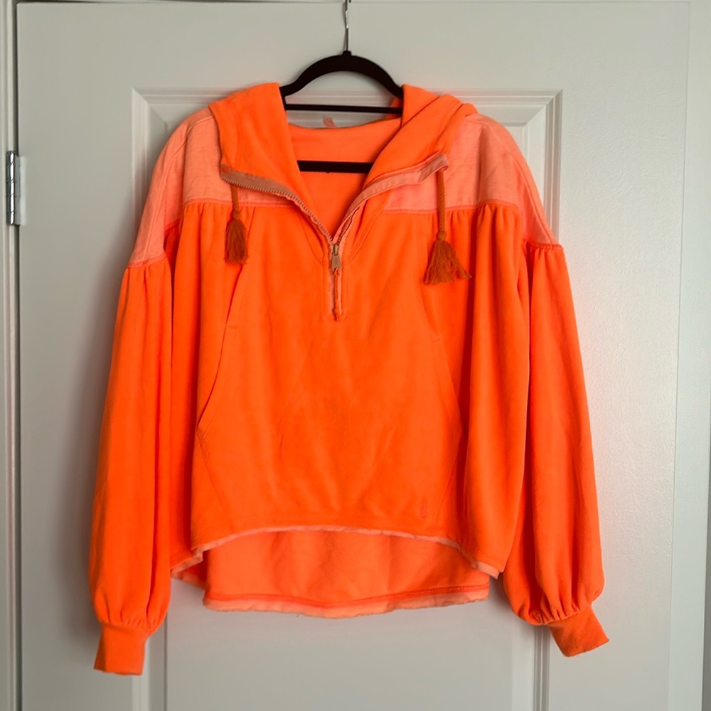 Free People Pullover - image 1